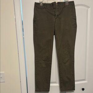 Gap Men’s Chino Green Khaki Pants 30/32